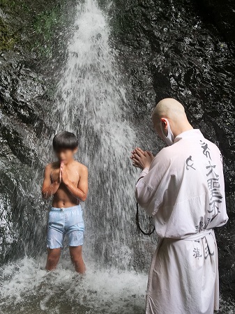 右画像